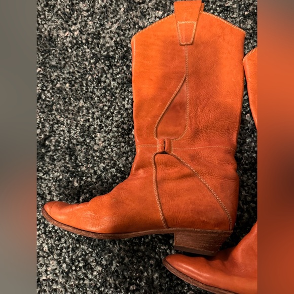 Kenneth Cole Leather Women's Boots - Picture 3 of 10